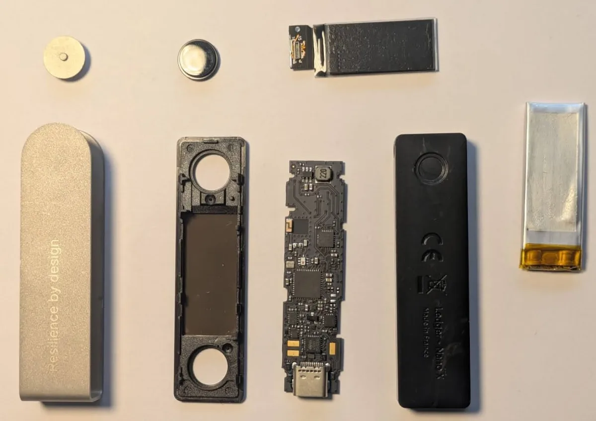 Ledger Nano X th&aacute;o rời - ảnh 2