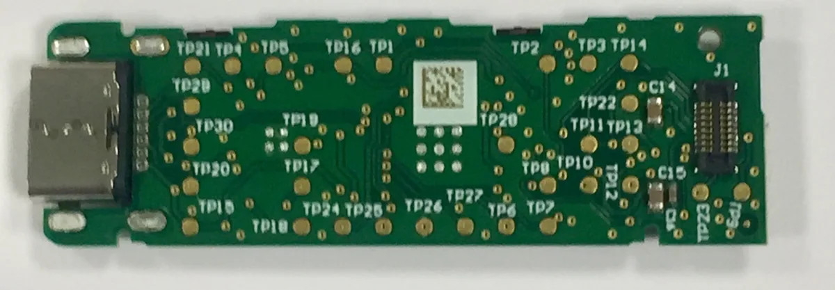 Mặt sau bo mạch Ledger Nano S Plus